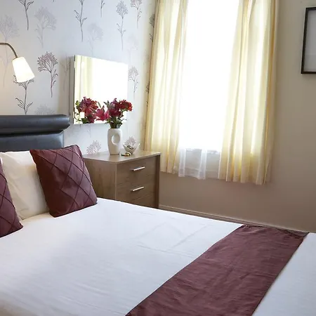 Guest house Howdale 3*