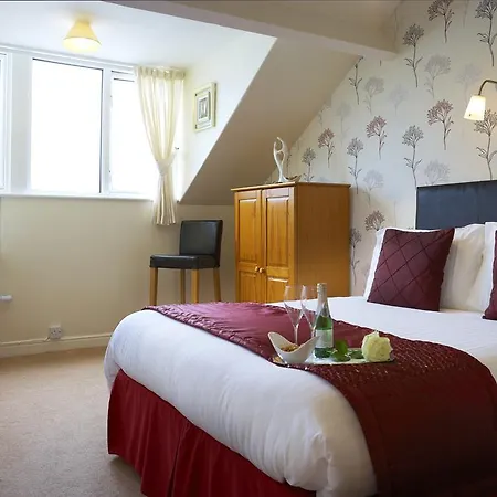 Howdale 3* 스카버러